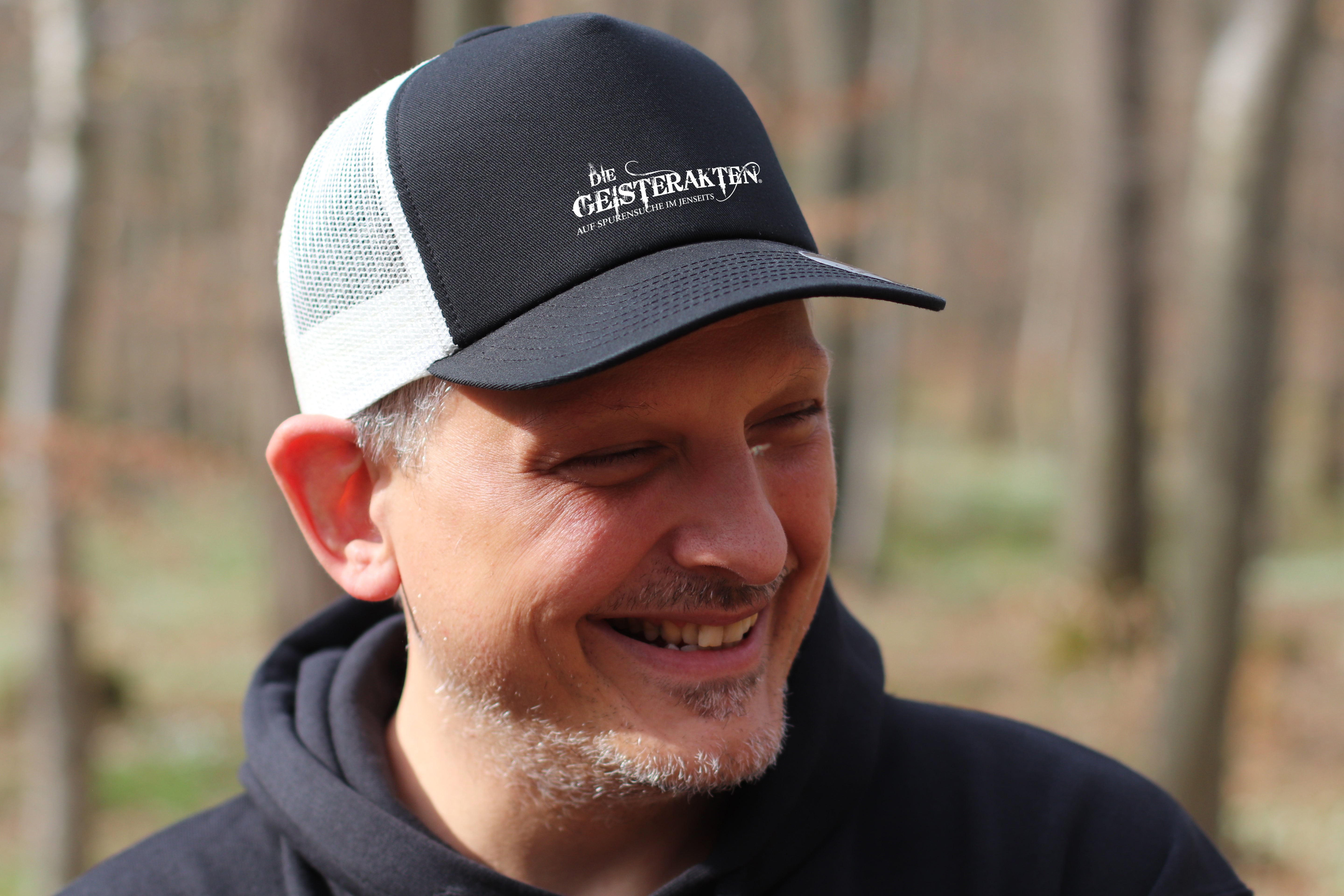 Trucker-Cap – Motiv "Geisterakten" (one-size)