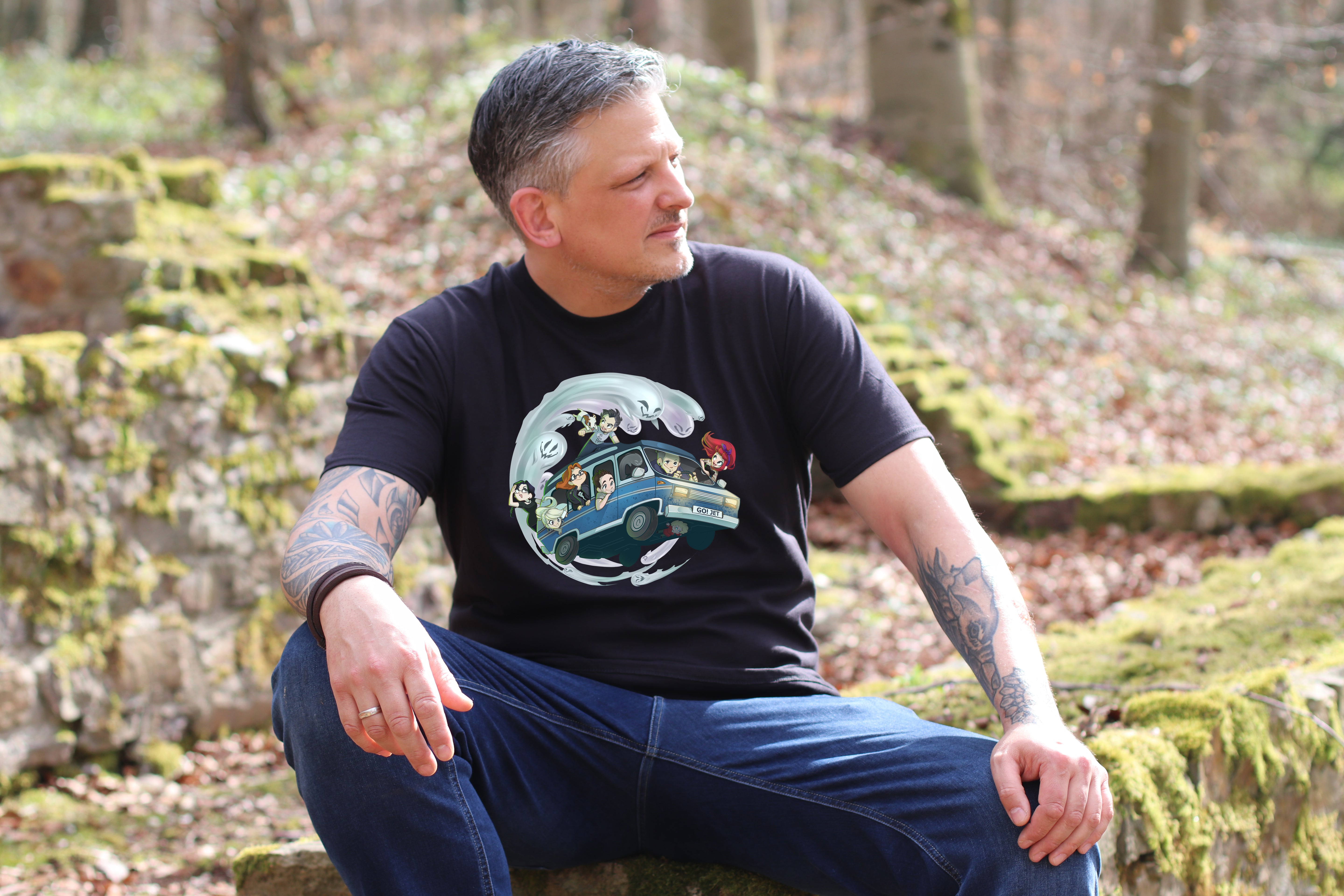 T-Shirt Herren – Motiv "Geisterakten-Team im Jet 01"