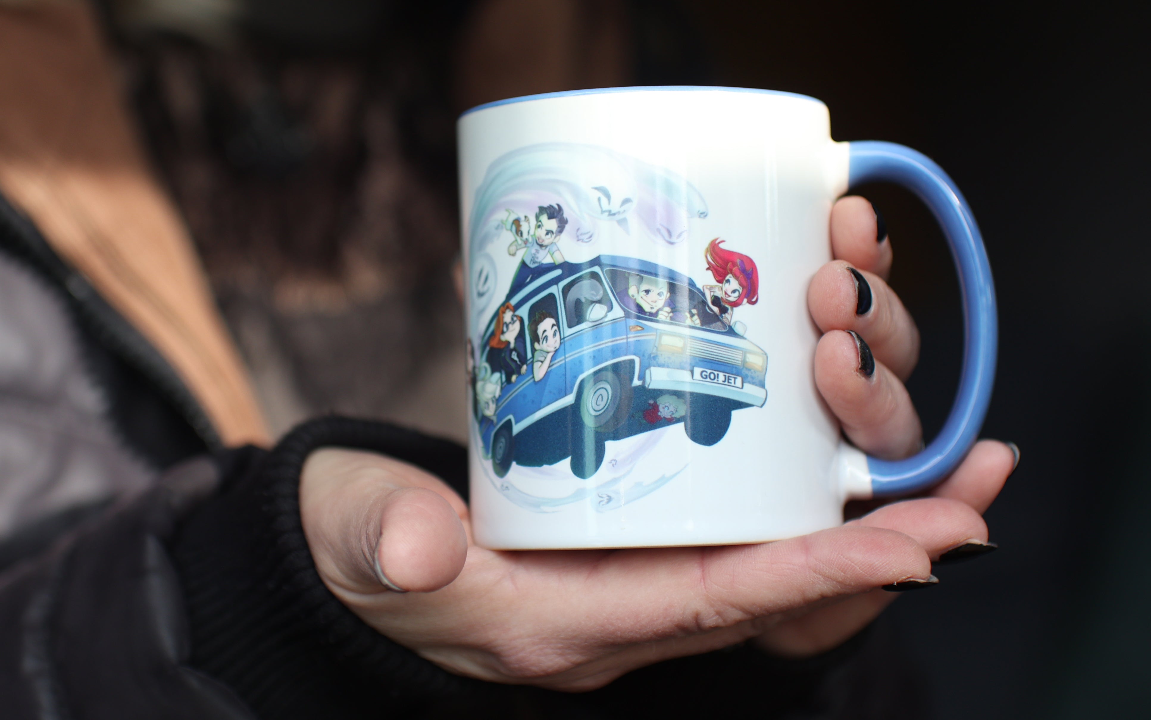 Keramiktasse – Motiv "Geisterakten-Team im Jet 01"