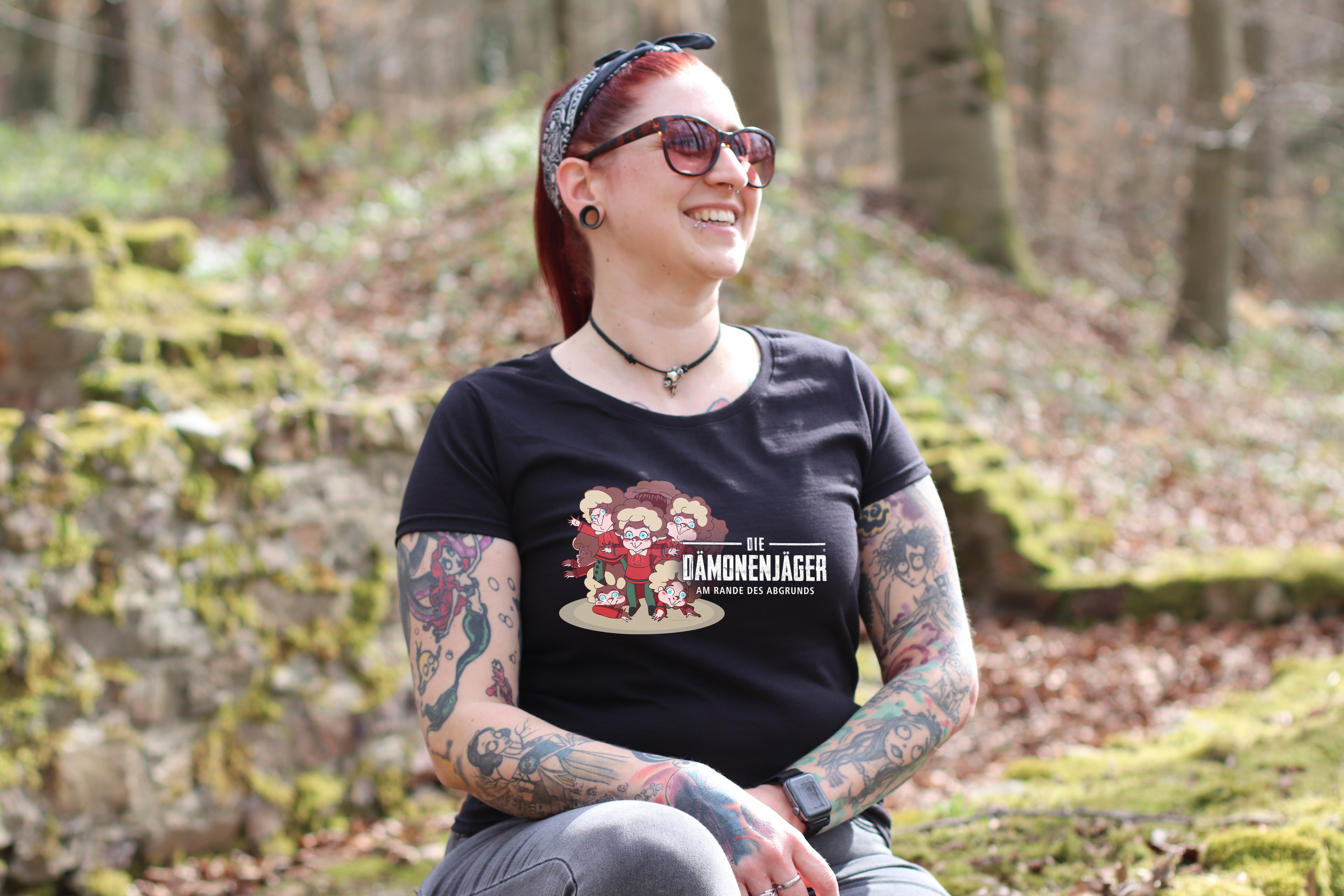 T-Shirt Damen – Motiv "Dämonenjäger 03"